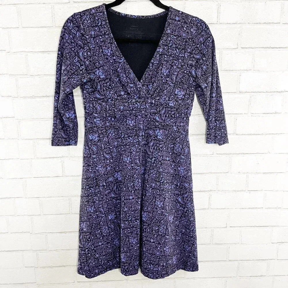 Patagonia Purple Floral 3/4 Sleeve Athleisure Dress Women's Size Small